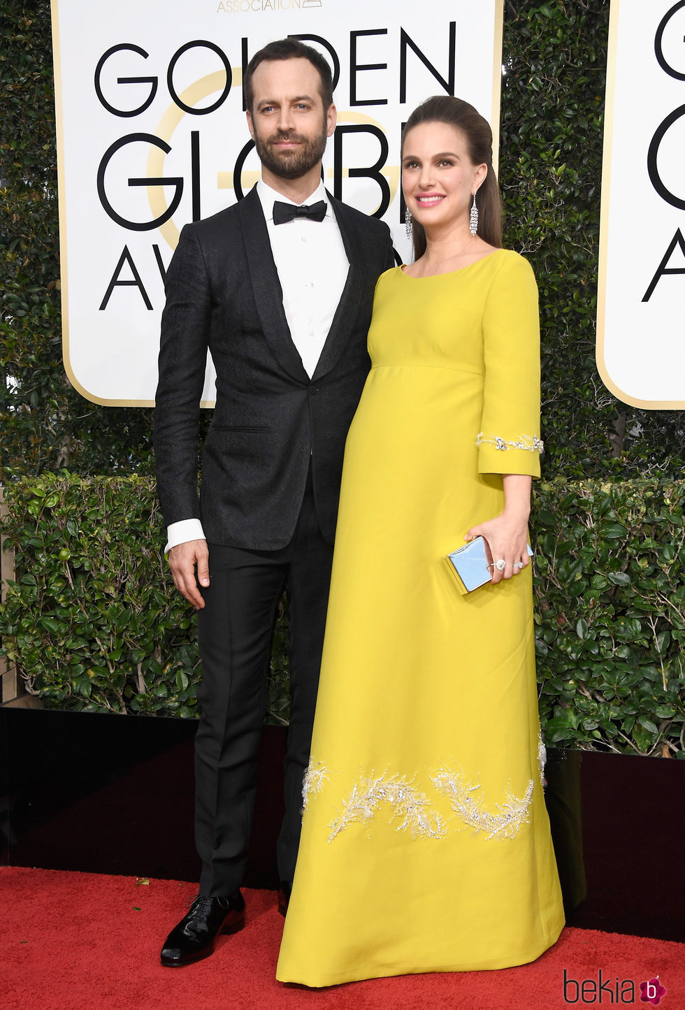 Benjamin Millepied y Natalie Portman  en la alfombra roja de los Globos de Oro 2017