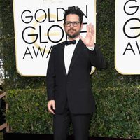 J.J. Abrams en la alfombra roja de los Globos de Oro 2017