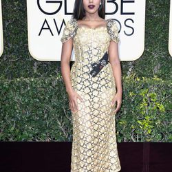 Kerry Washington en la alfombra roja de los Globos de Oro 2017