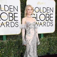 Nicole Kidman en la alfombra roja de los Globos de Oro 2017