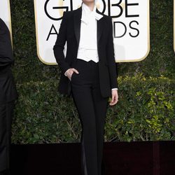 Evan Rachel Wood en la alfombra roja de los Globos de Oro 2017