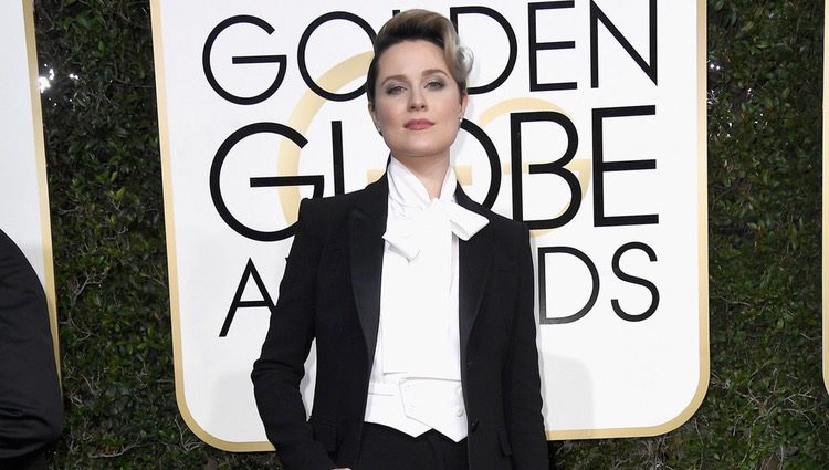 Evan Rachel Wood en la alfombra roja de los Globos de Oro 2017