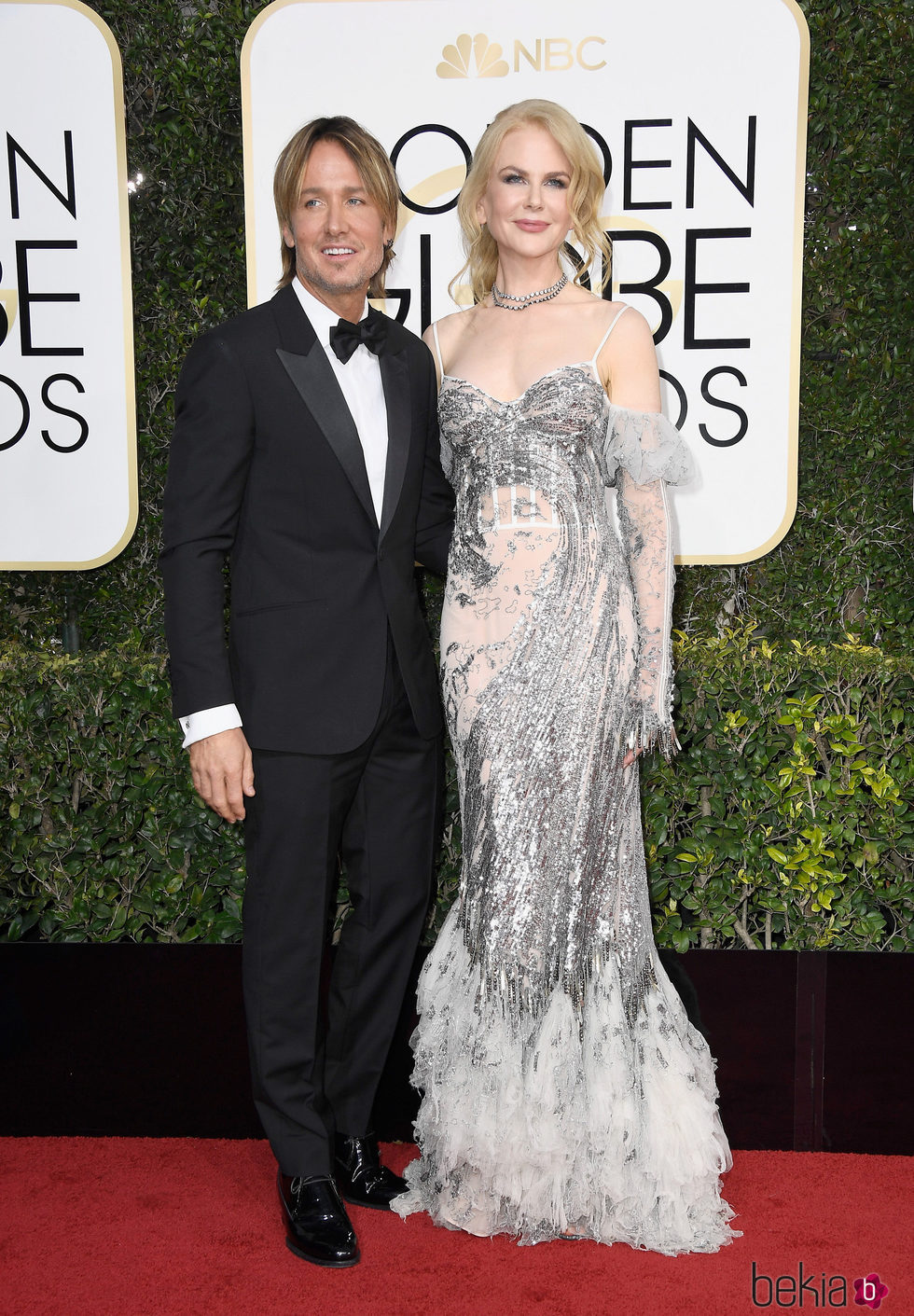 Nicole Kidman y Keith Urban en la alfombra roja de los Globos de Oro 2017