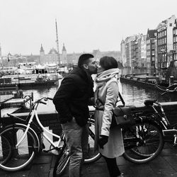 Andrea Duro y su novio Adrián Ríos en Ámsterdam