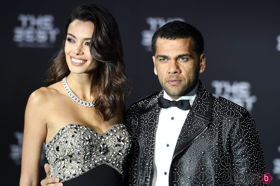 Joana Sanz y Dani Alves en The Best FIFA Awards 2016