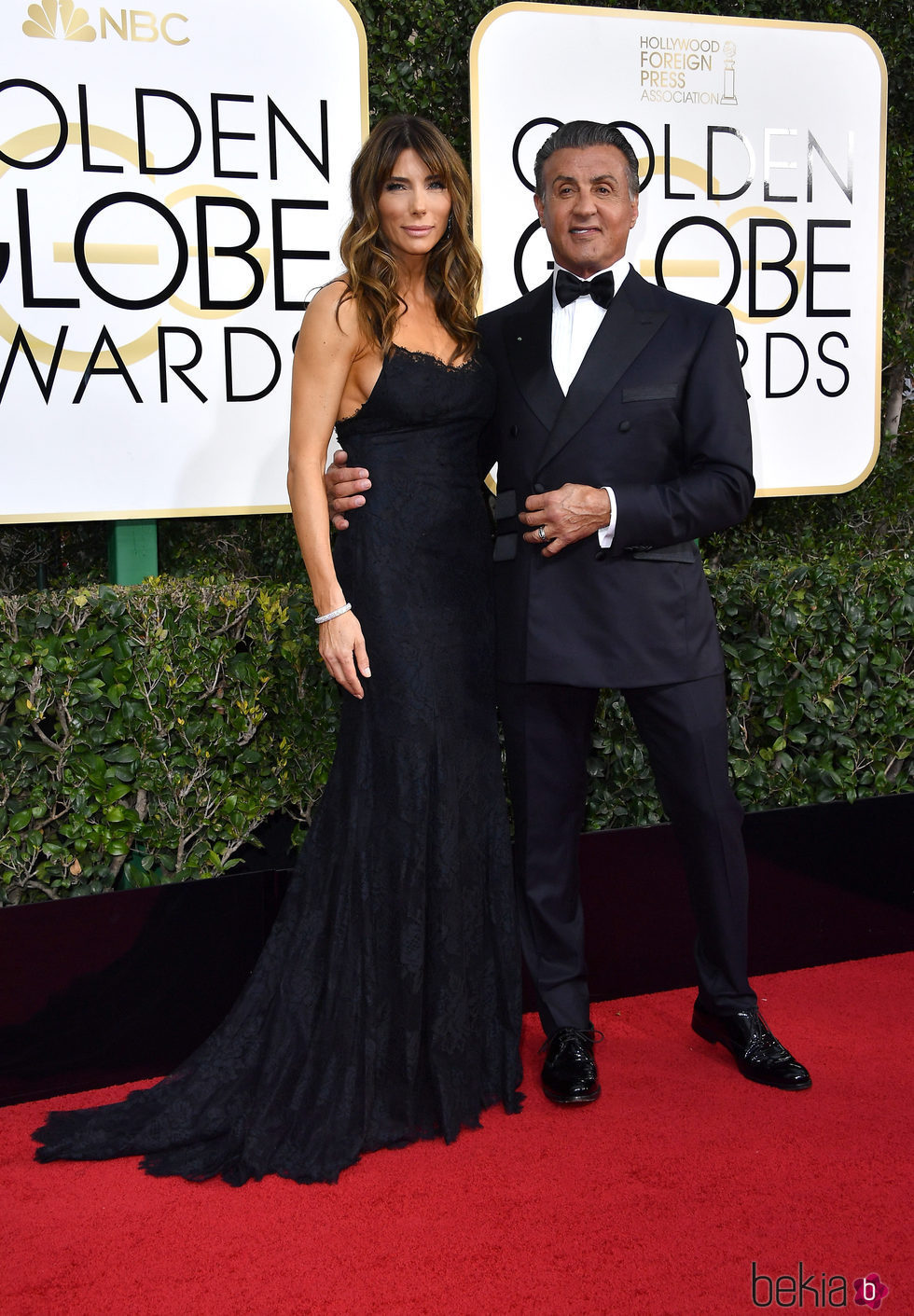 Sylvester Stallone y su mujer Jennifer Flavin en los Globos de Oro 2017