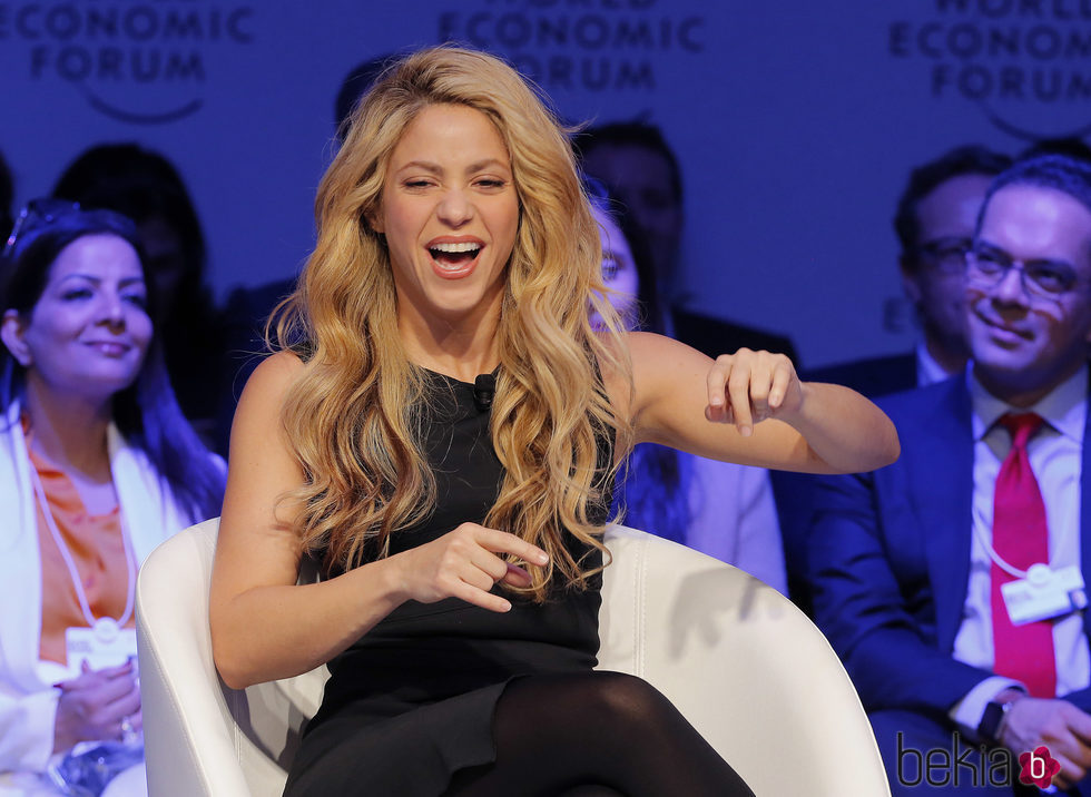 Shakira en el Foro Económico Mundial de Davos 2017