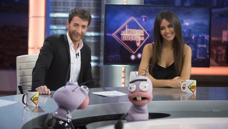 Cristina Pedroche con Pablo Motos en 'El Hormiguero'