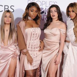 Fifth Harmony en la alfombra roja de los People's Choice Awards 2017