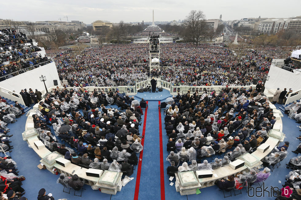 Imagen panorámica de la toma de posesión de Donald Trump como 45º presidente de Estados Unidos