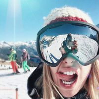 Blanca Suárez en la nieve y reflejado en las gafas Joel Bosqued