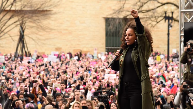 Alicia Keys en la Marcha de las Mujeres en Washington