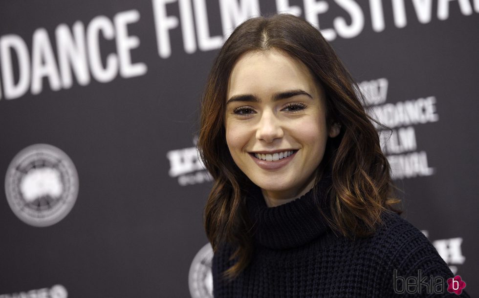 Lily Collins en la premier de su película 'To the Bone' en el Sundance Festival