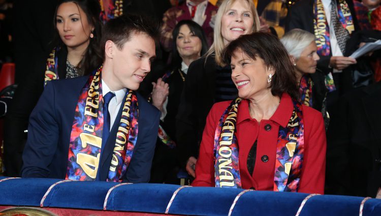 Louis Ducruet y Estefanía de Mónaco, muy cómplices en el Festival de Circo de Monte-Carlo 2017