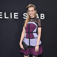 Petra Nemcova en el front row del desfile de Elie Saab en la Semana de la Alta Costura de París