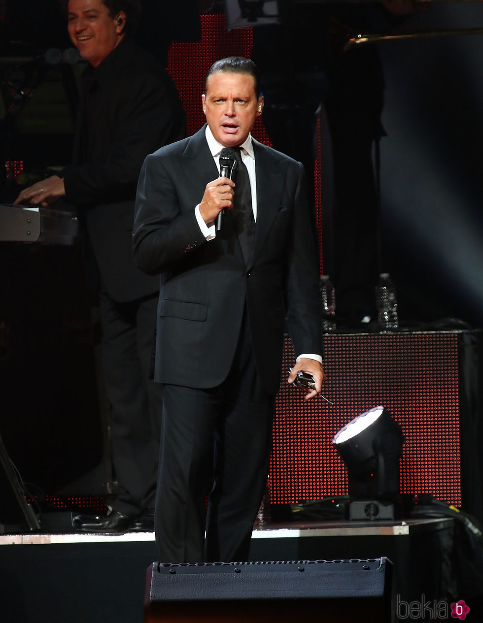 El cantante Luis Miguel en concierto