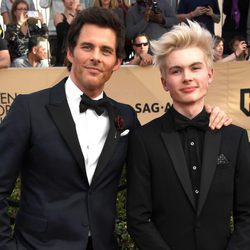 James Marsden y su hijo Jack en los SAG Awards 2017