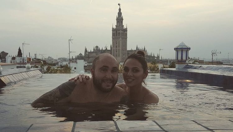 Kiko Rivera e Irene Rosales disfrutando de un spa en un hotel de Sevilla