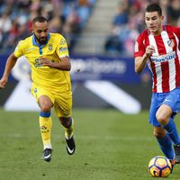 Lucas Hernández en un partido de Liga del Atlético de Madrid contra Las Palmas