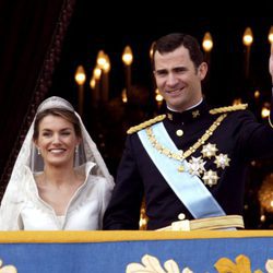 El Rey Felipe VI y la Reina Letizia el día de su boda