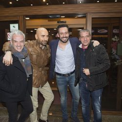 Kike Calleja en su cumpleaños con Diego Arrabal y Gustavo González