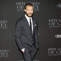 Jamie Dornan en la premiere de 'Cincuenta Sombras Más Oscuras' en Hamburgo