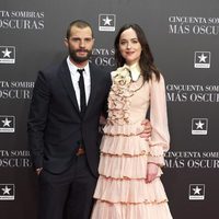 Dakota Johnson y Jamie Dornan en el estreno de 'Cincuenta Sombras Más Oscuras' en Madrid