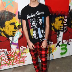 Dylan Jagger Lee en el desfile 'Tommyland' de Hilfiguer y Gigi Hadid