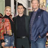 Gwen Stefani, Adam Levine y Blake Shelton en el Paseo de la Fama de Los Angeles