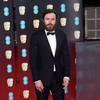 Casey Affleck en la alfombra roja de los Premios Bafta 2017