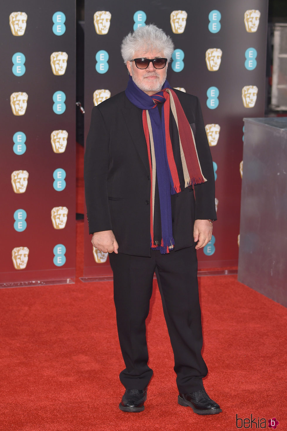 Pedro Almodóvar en la alfombra roja de los Premios Bafta 2017