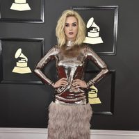 Katy Perry en la alfombra roja de los Premios Grammy 2017