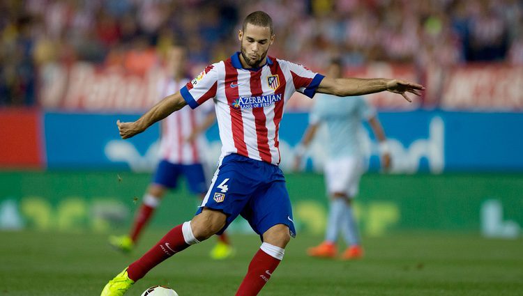 Mario Suárez en un partido de Liga del Atlético de Madrid contra el Eibar