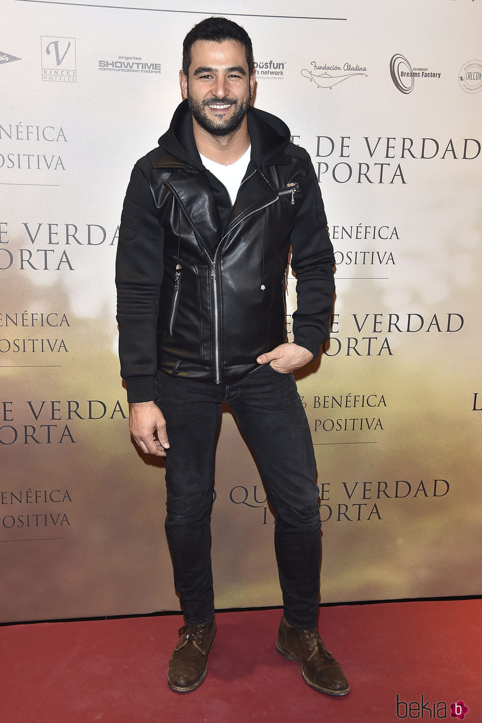 Antonio Velázquez en la Premiere de 'Lo que de verdad importa'