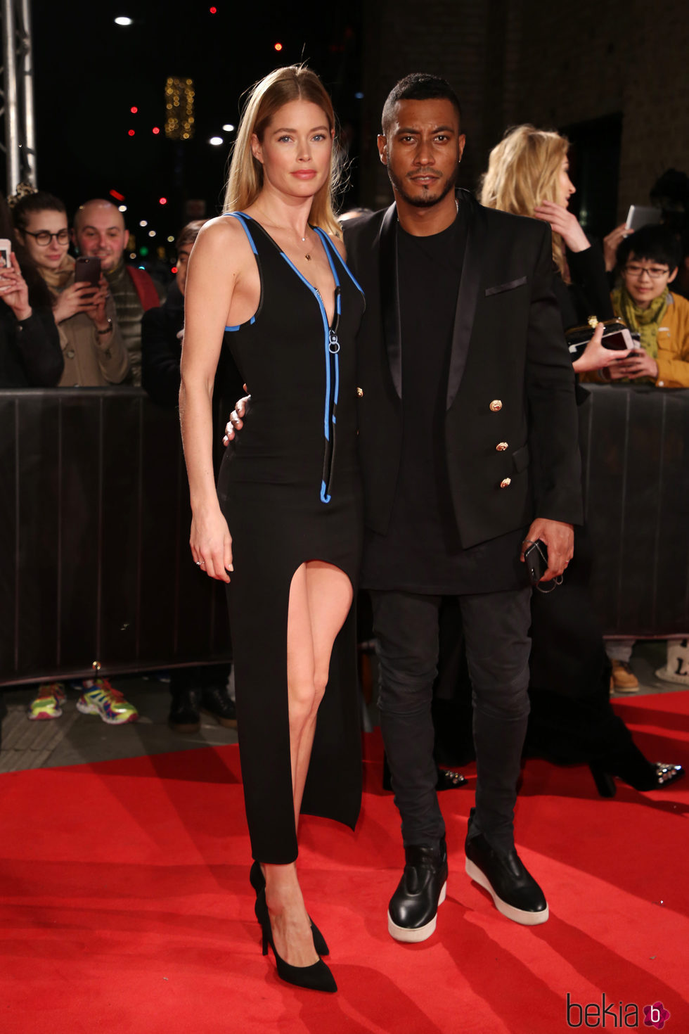 Doutzen Kroes y Sunnery James en la fiesta de la fundación Naked Heart Foundation en Londres