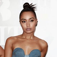 Leigh-Anne en la alfombra roja de los Brit Awards 2017