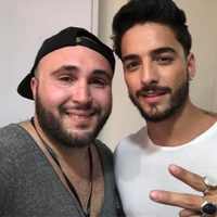 Kiko Rivera con Maluma en el backstage del concierto de Isabel Pantoja en Viña del Mar