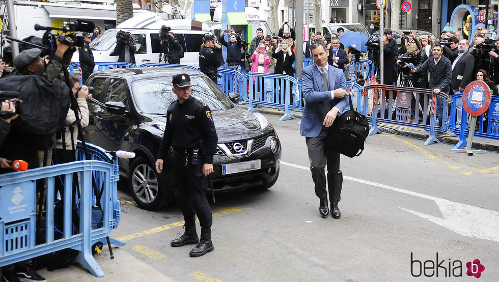 Iñaki Urdangarín tras llegar a la Audiencia de Palma para la vistilla