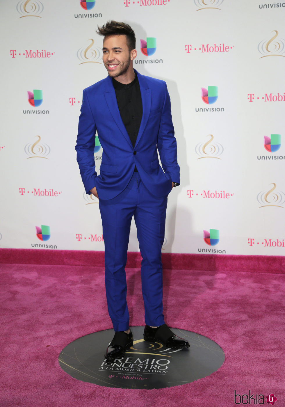 Prince Royce en los Premios Lo Nuestro 2017