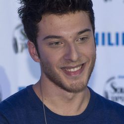 Blas Cantó en un concierto de Auryn