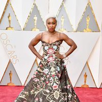 Cynthia Erivo en la alfombra roja de los Premios Oscar 2017