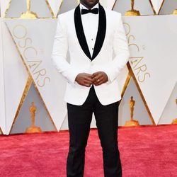 David Oyelowo en la alfombra roja de los Premios Oscar 2017