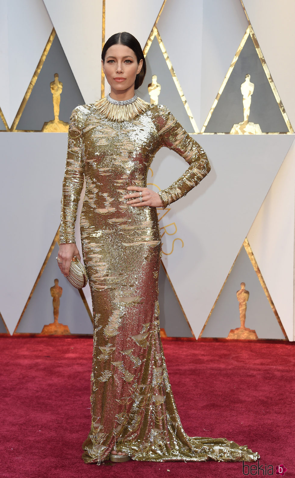 Jessica Biel en la alfombra roja de los Premios Oscar 2017