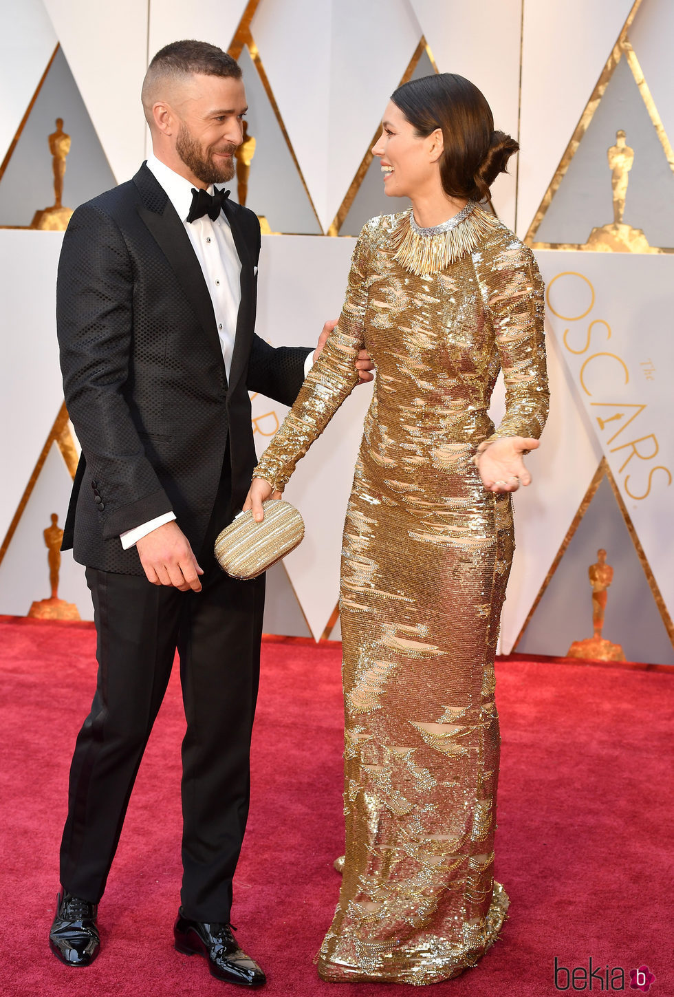 Jessica Biel y Justin Timberlake muy cómplices en la alfombra roja de los Premios Oscar 2017