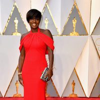 Viola Davis en la alfombra roja de los Premios Oscar 2017