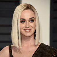 Katy Perry de cerca en la fiesta de Vanity Fair de los Premios Oscar 2017