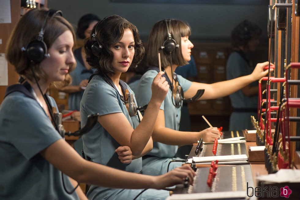 Blanca Suárez en una imagen de 'Las chicas del cable'