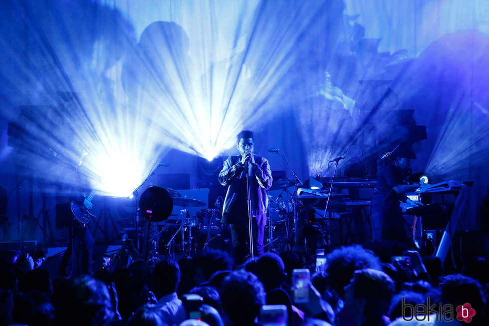 Actuación de The Weeknd en el desfile de H&M en París