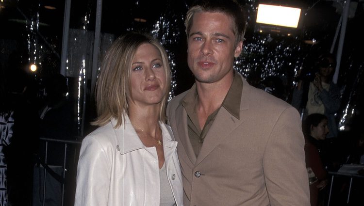 Jennifer Aniston y Brad Pitt en la premiere de 'The Mexican'