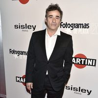 Eduard Fernández en la alfombra roja de los Premios Fotogramas de Plata 2016